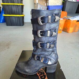 Gorgeous *Brand New* Freebird Notorious Blue Boot, Size 10